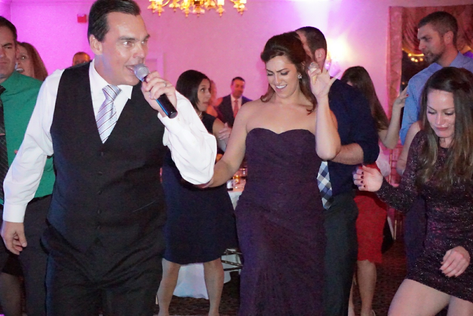 dave-nase-sent-me-this-picture-i-think-im-leading-the-cupid-shuffle-here
