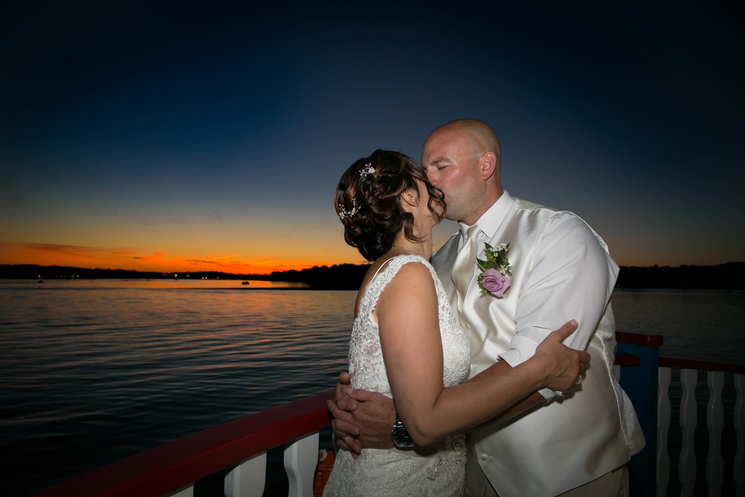 EliteEntertainment_EliteImages_NJWedding_RiverQueen