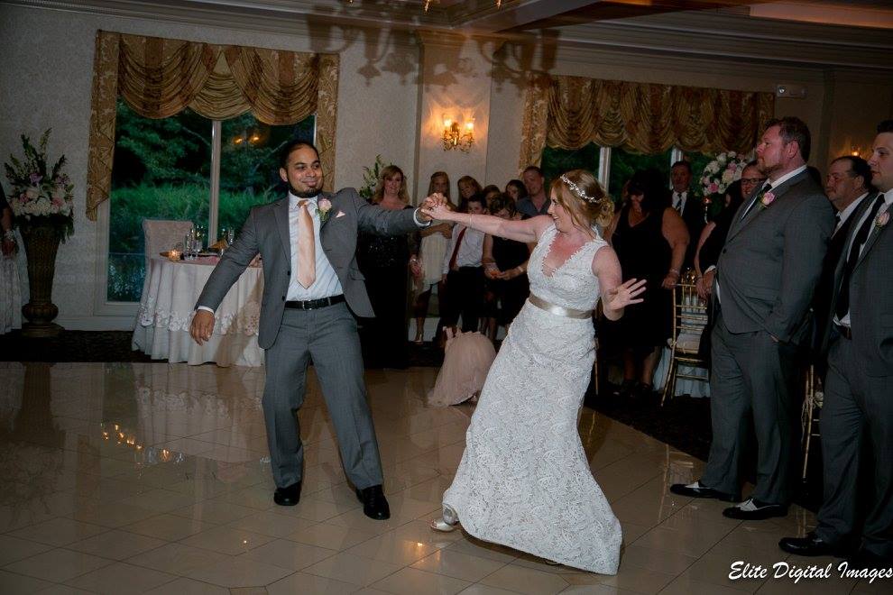 EliteEntertainment_NJWedding_EnglishManor