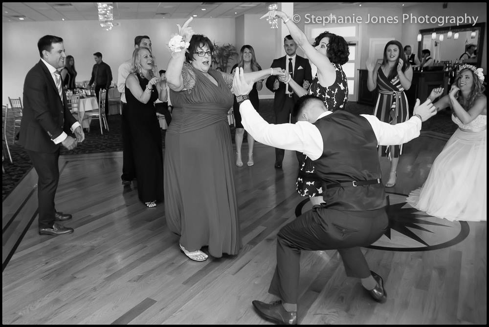 20545593_1021405943170572StephanieJonesPhotography_EliteEntertainmentl_NJWedding_CrystalPoint