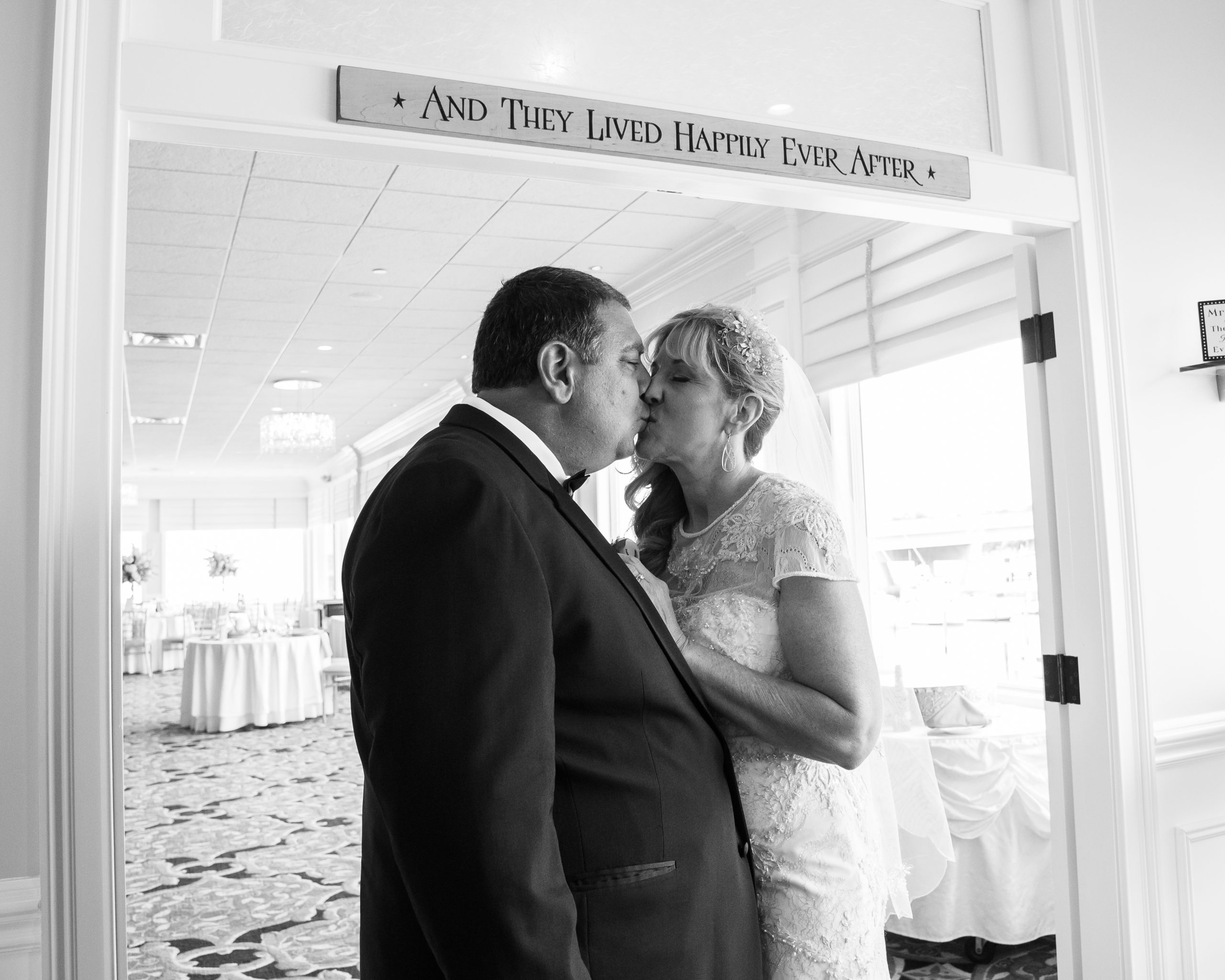EliteEntertainmentl_NJWedding_CrystalPoint_EliteDigitalImages