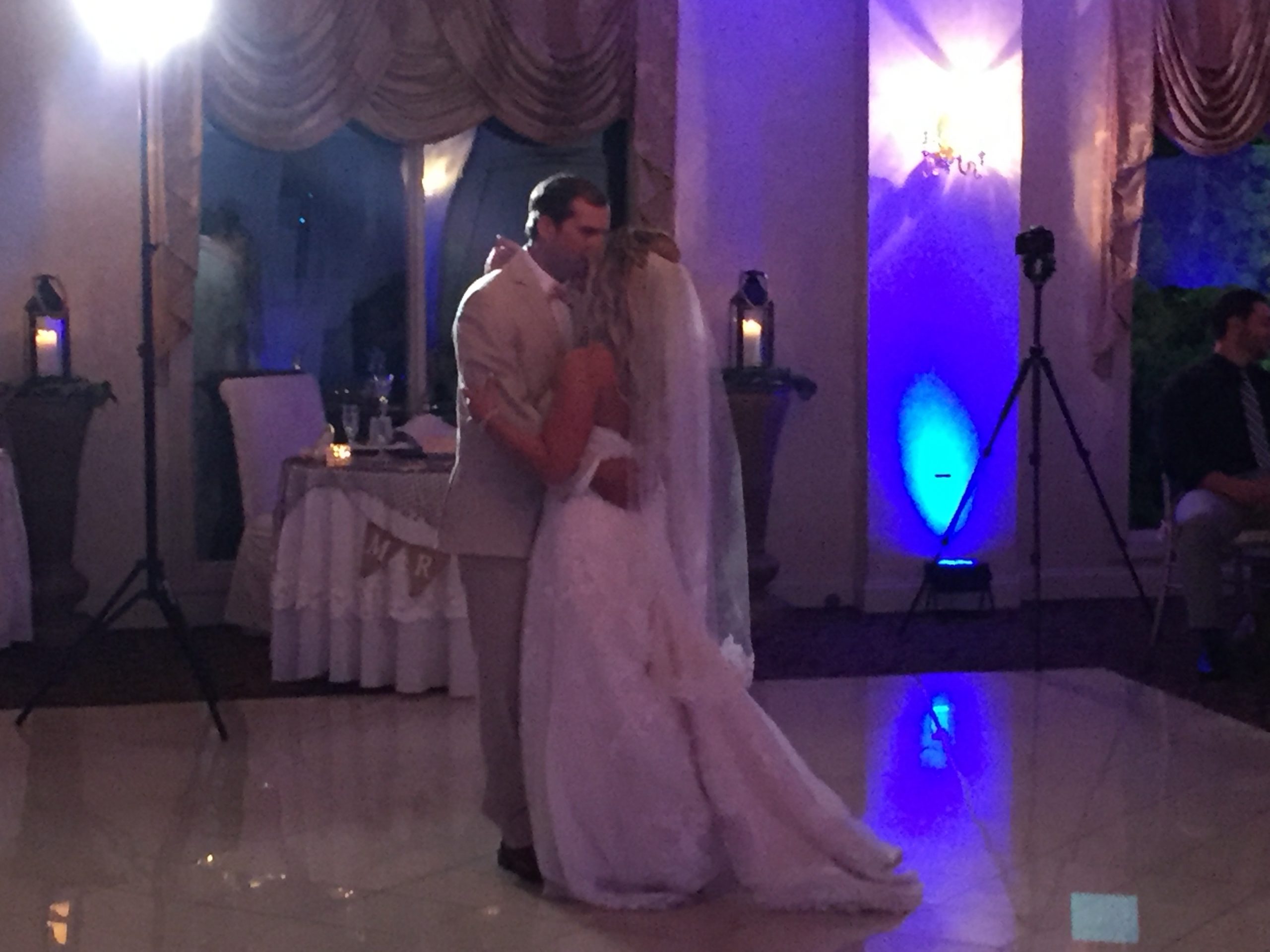EliteEntertainment_NJWedding_EnglishManor