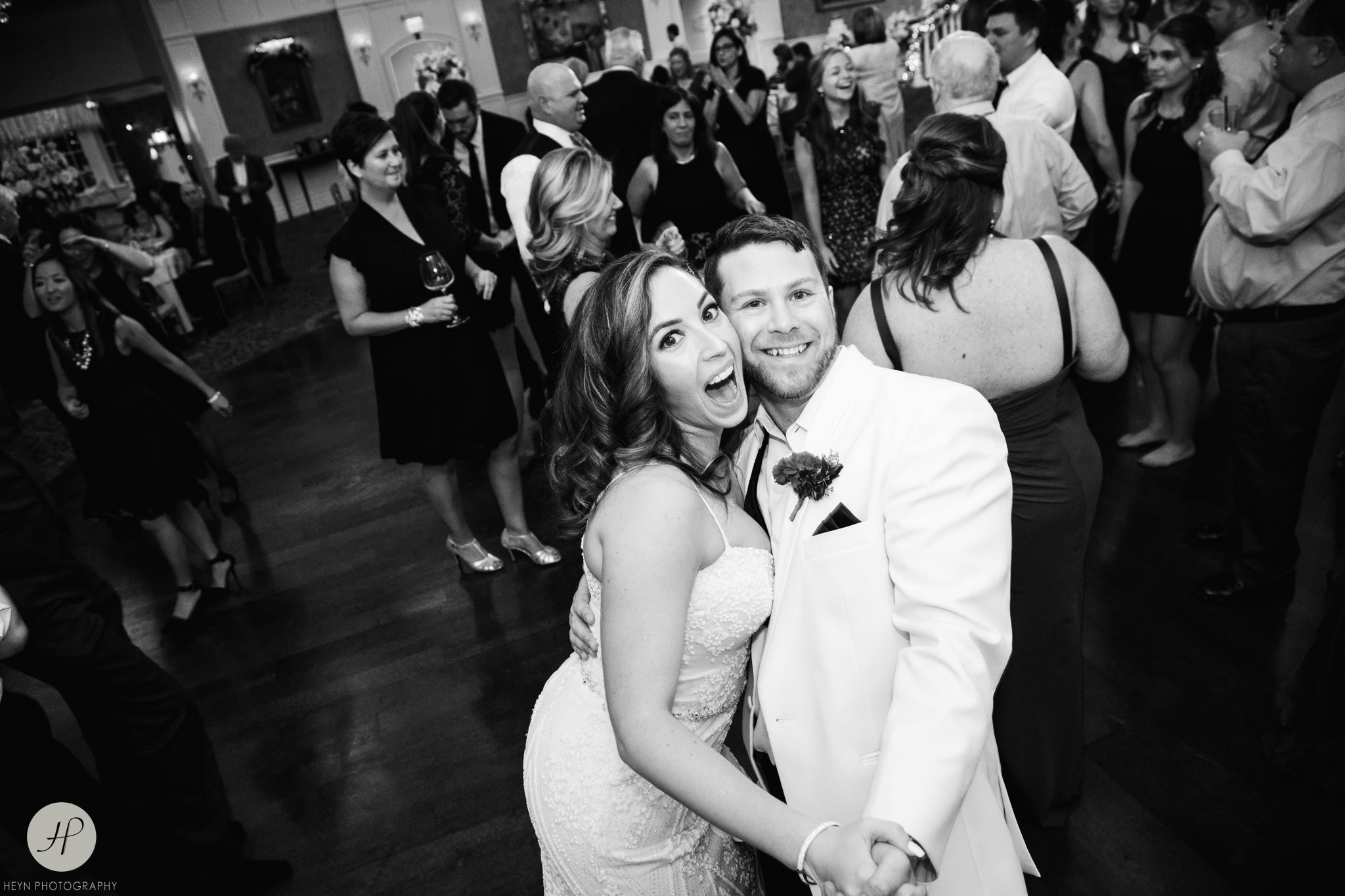 HEYN_PHOTOGRAPHY_CREDIT_ClarksLandingWedding_CoryAndLauren6