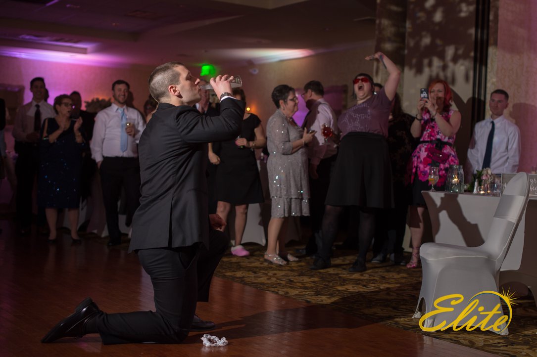 Elite Entertainment_ NJWedding_ EliteDigitalImages_Windsor Ballroom _ Lauren and Scott8