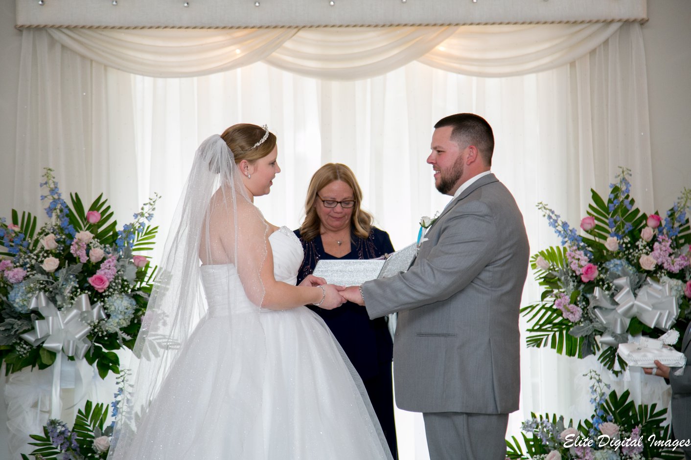 Elite Entertainment_ NJWedding_ EliteDigitalImages_EnglishManor_Cassidy and Dennis2