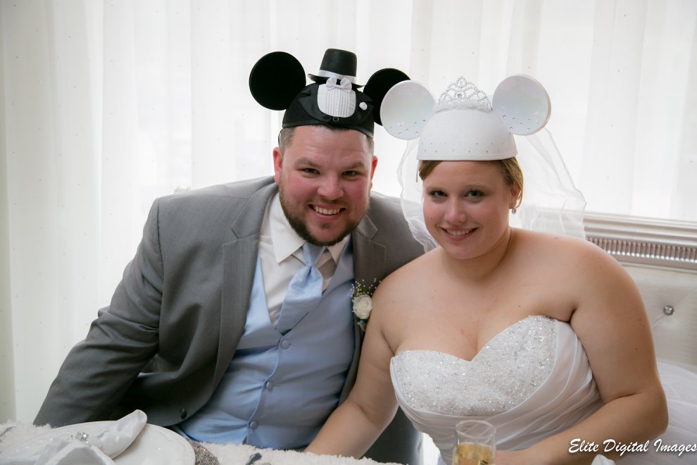 Elite Entertainment_ NJWedding_ EliteDigitalImages_EnglishManor_Cassidy and Dennis5