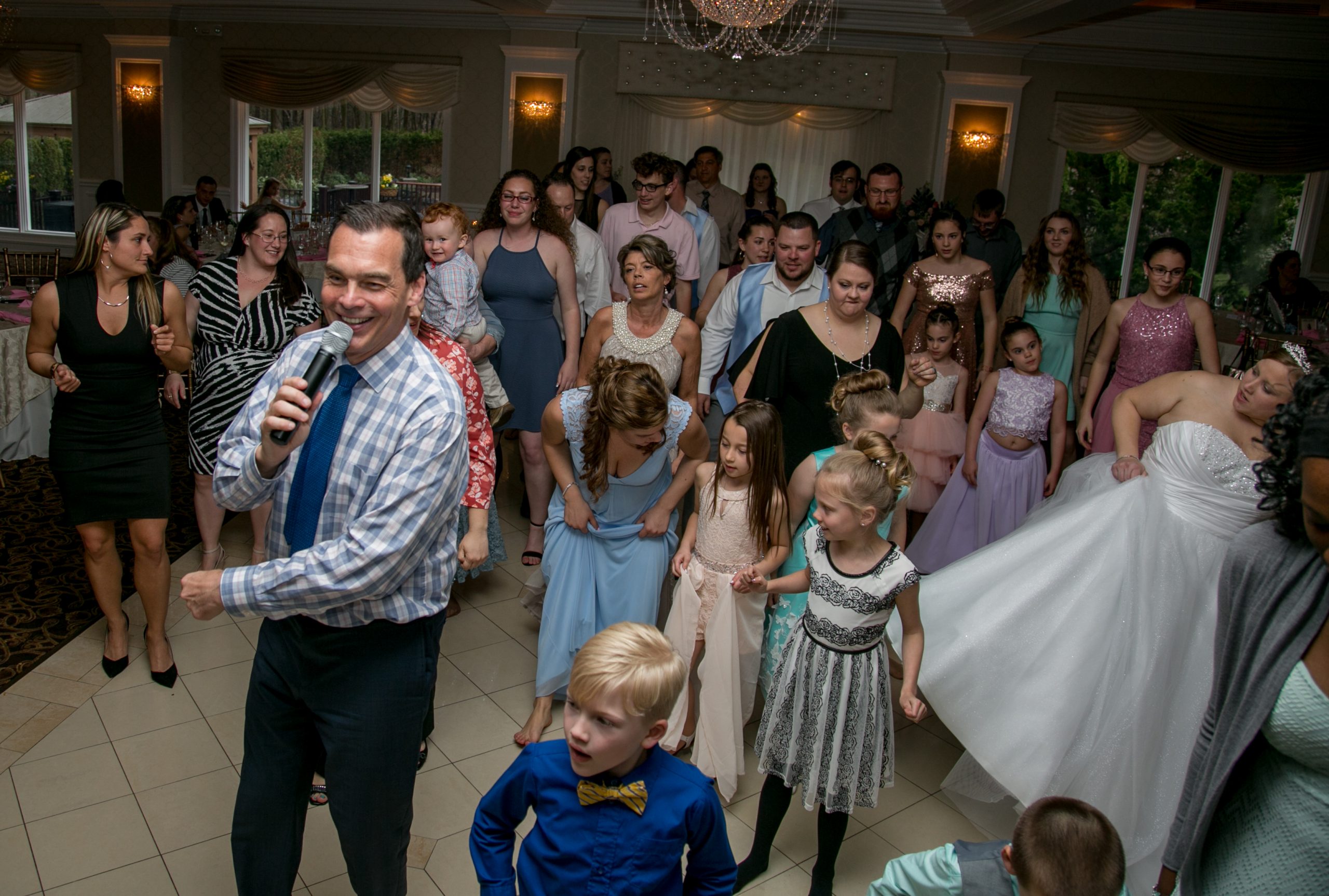 Elite Entertainment_ NJWedding_ EliteDigitalImages_EnglishManor_Cassidy and Dennis8 Mike Walter2