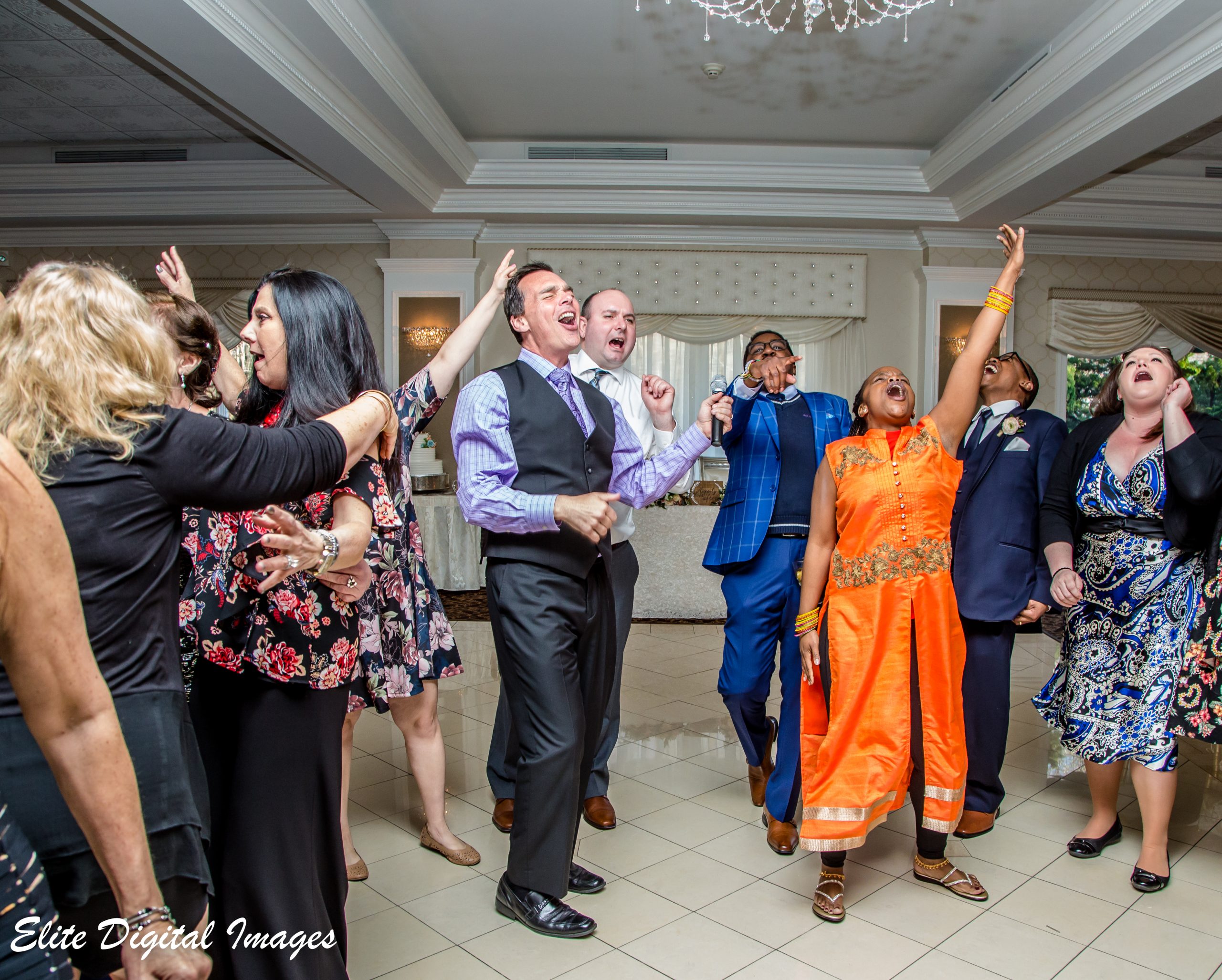 Elite Entertainment_ NJWedding_ EliteDigitalImages_EnglishManor_Danielle and Michael_Mike Walter 6