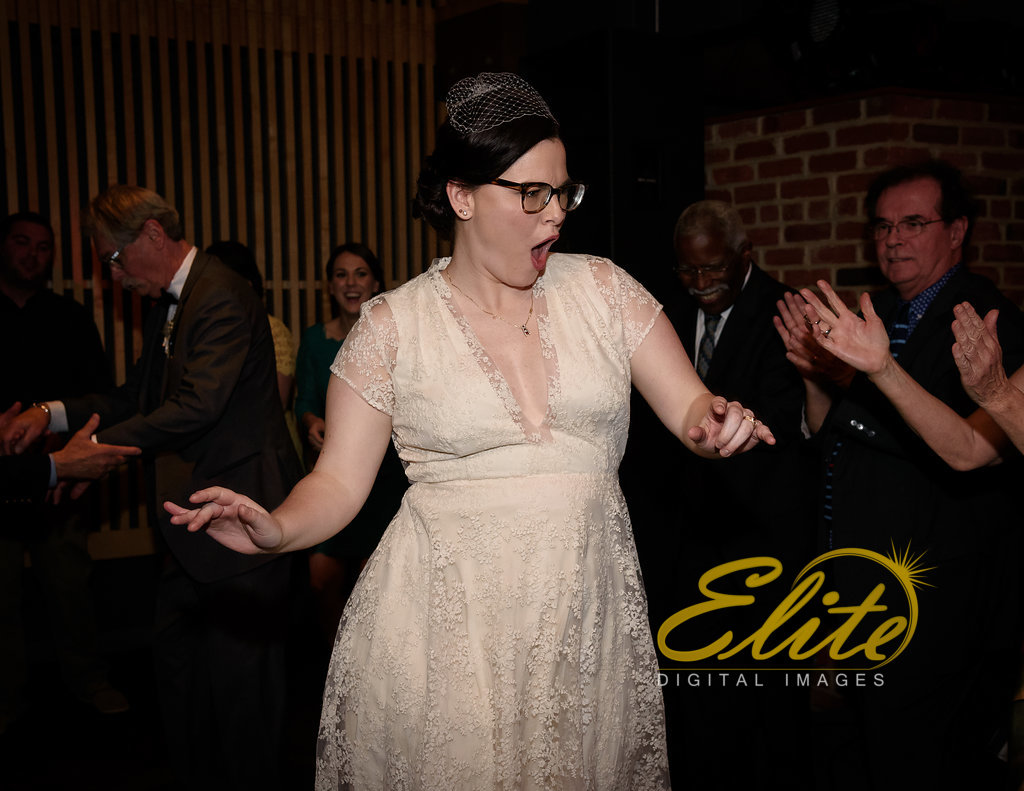 Elite Entertainment_ NJ Wedding_ Elite Digital Images _ Triumph Brewery in New Hope (10)
