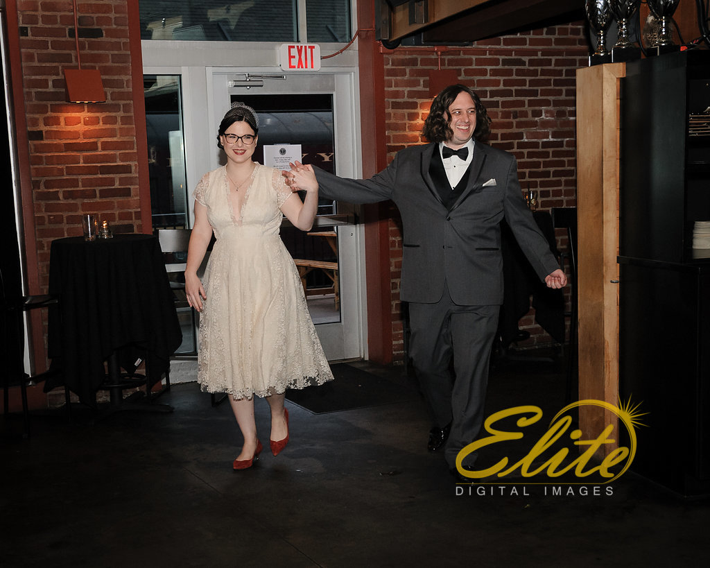 Elite Entertainment_ NJ Wedding_ Elite Digital Images _ Triumph Brewery in New Hope (4)