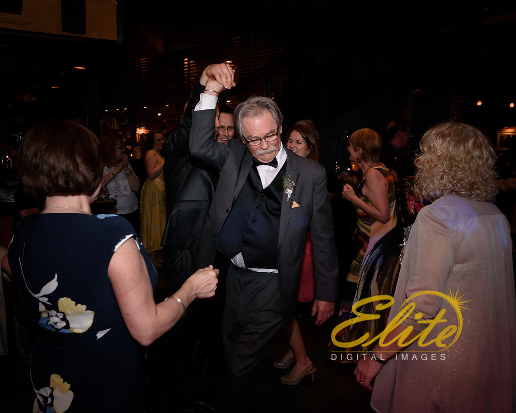 Elite Entertainment_ NJ Wedding_ Elite Digital Images _ Triumph Brewery in New Hope (8)