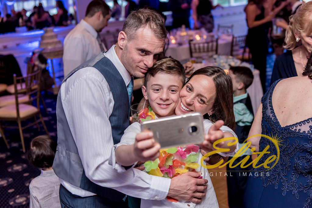Elite Entertainment_ NJ Wedding_ Elite Digital Images_Breakers_Lindsey and Chris (8)