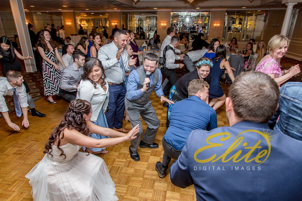 Elite Entertainment_ NJ Wedding_ Elite Digital Images_Doolans Shore Club in Spring Lake_Leanna and George (9) Tom Monaco