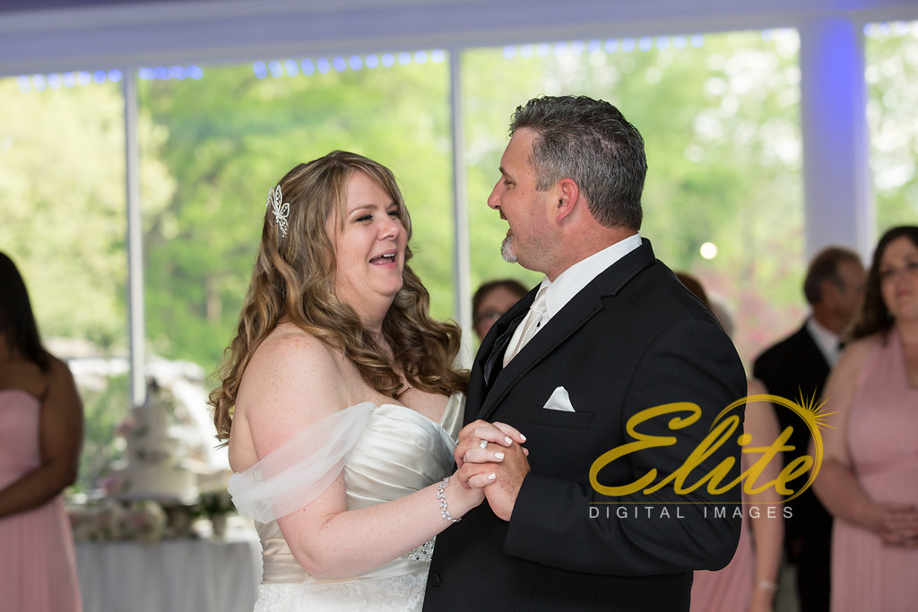 Elite Entertainment_ NJ Wedding_ Elite Digital Images_Estate On Farrington Lake in East Brunswick_ Marsh and Eric (10)
