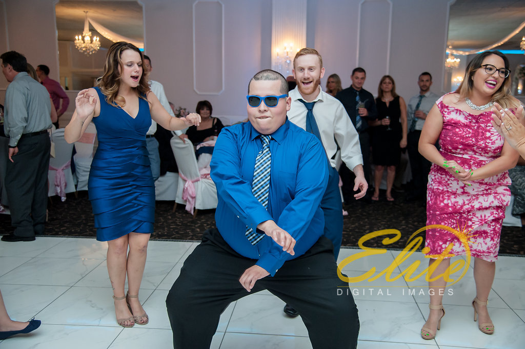 Elite Entertainment_ NJ Wedding_ Elite Digital Images_Gran Centurian in Clark_Angel and Kaitlyn (11)