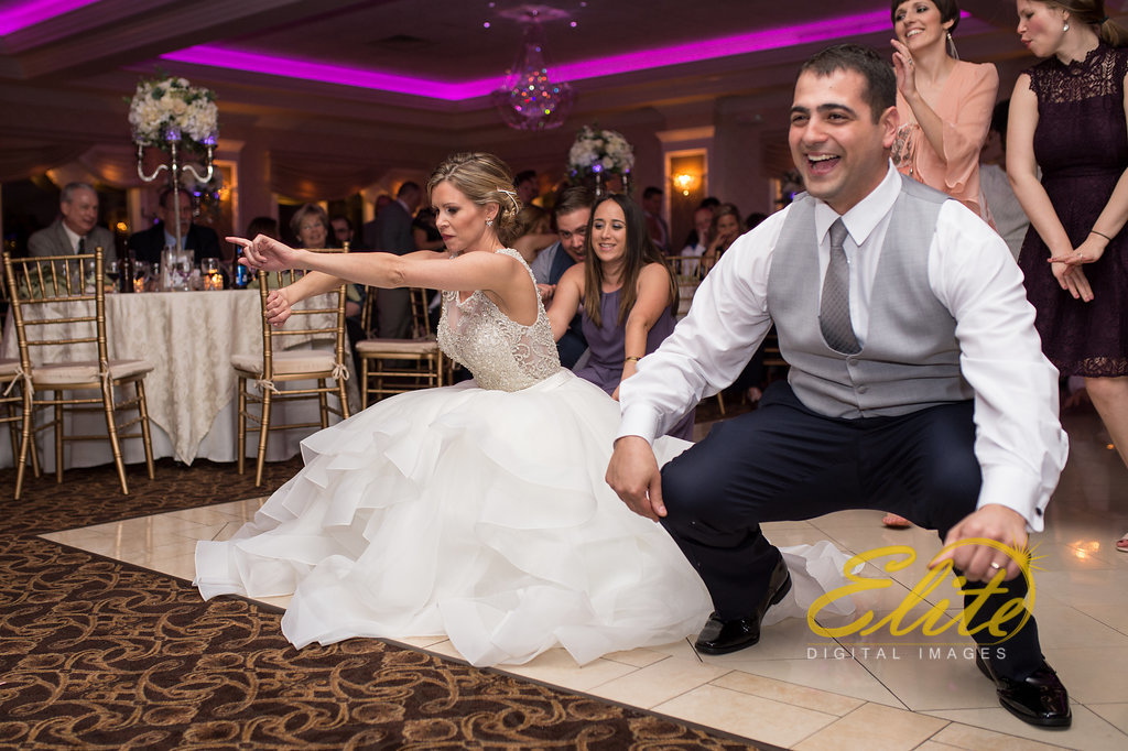 Elite Entertainment_ NJWedding_ EliteDigitalImages_EnglishManor_Heather & Tom (8)
