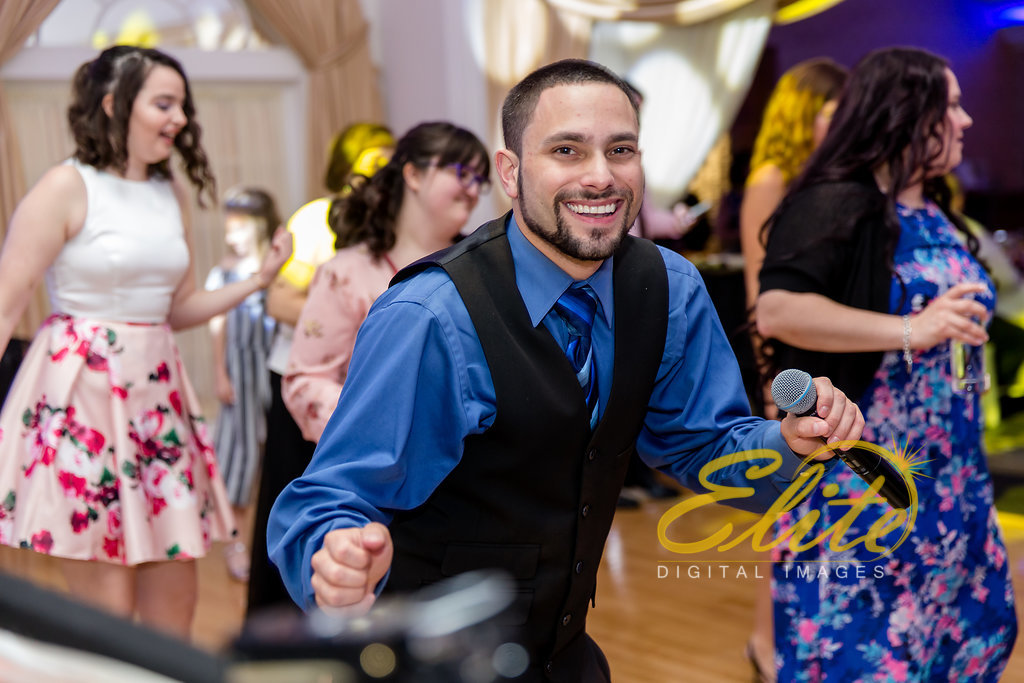 Elite Entertainment_ NJ Wedding_ Elite Digital Images_Tomasello Winery_Cassie and Steve (10) Dan Fumosa
