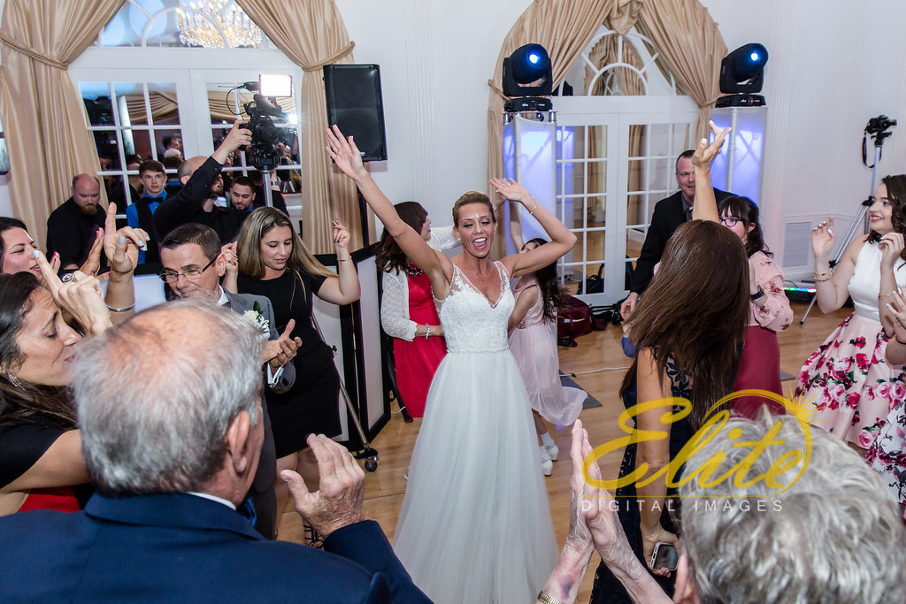 Elite Entertainment_ NJ Wedding_ Elite Digital Images_Tomasello Winery_Cassie and Steve (6)