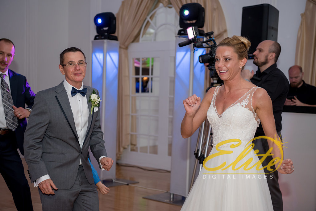 Elite Entertainment_ NJ Wedding_ Elite Digital Images_Tomasello Winery_Cassie and Steve (8)