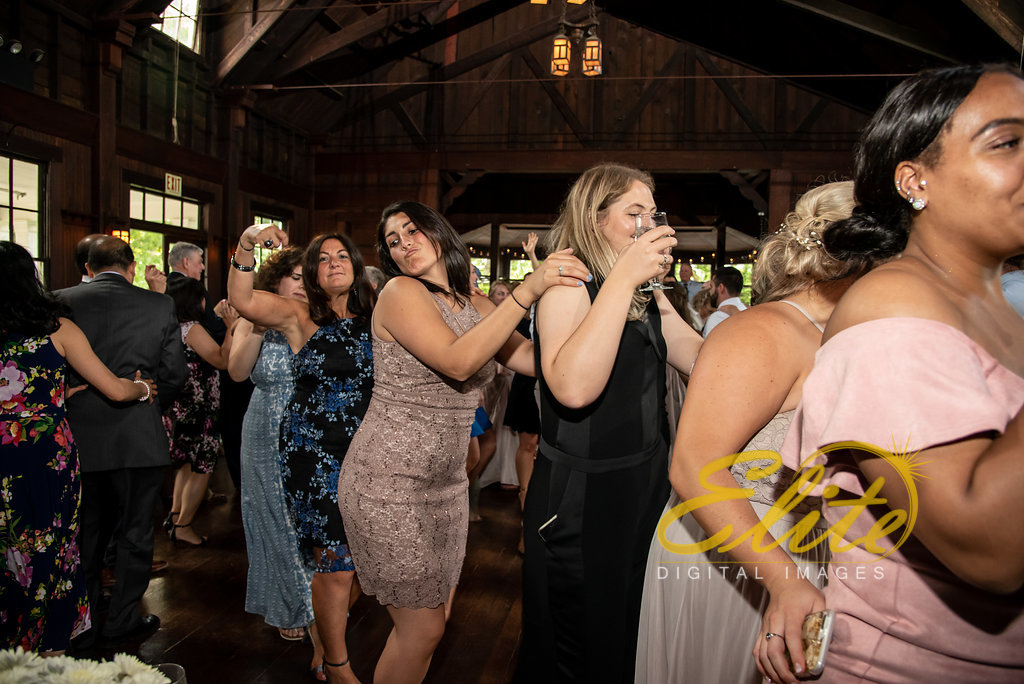 Elite Entertainment_ NJ Wedding_ Elite Digital Images_Water Witch _Marie and Stephen (4)