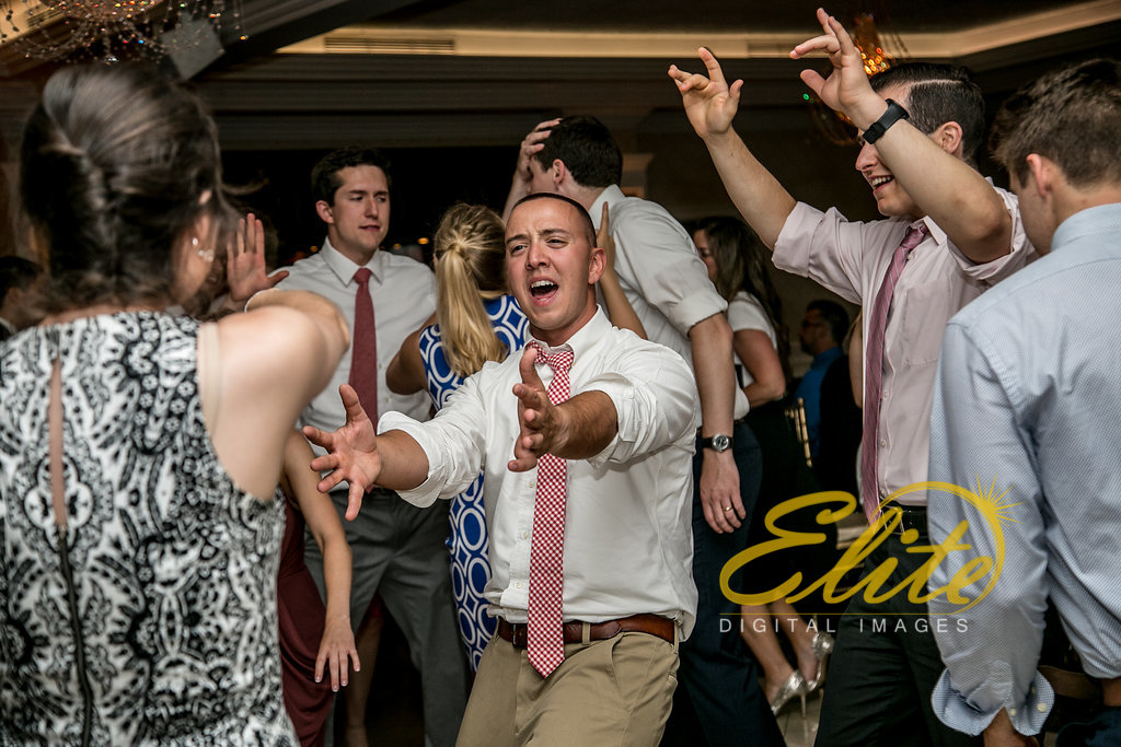 Elite Entertainment_ NJ Wedding_ Elite Digital Images_English Manor_Kristen and Conner (12)