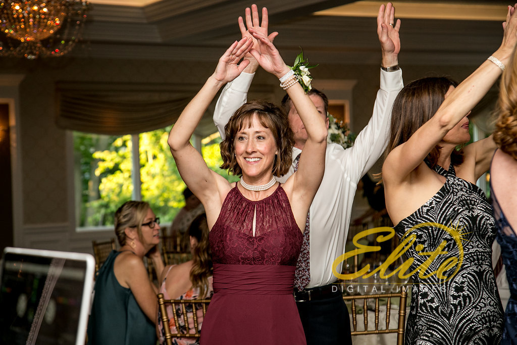 Elite Entertainment_ NJ Wedding_ Elite Digital Images_English Manor_Kristen and Conner (2)