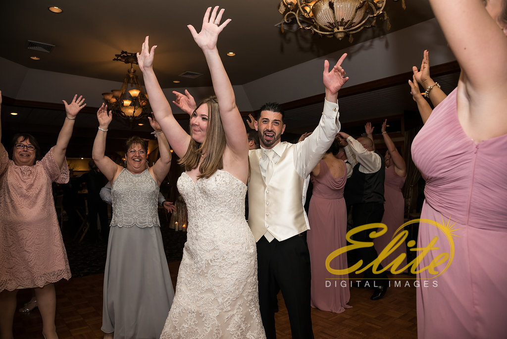 Elite Entertainment_ NJ Wedding_ Elite Digital Images_Black Bear Golf Club (11)