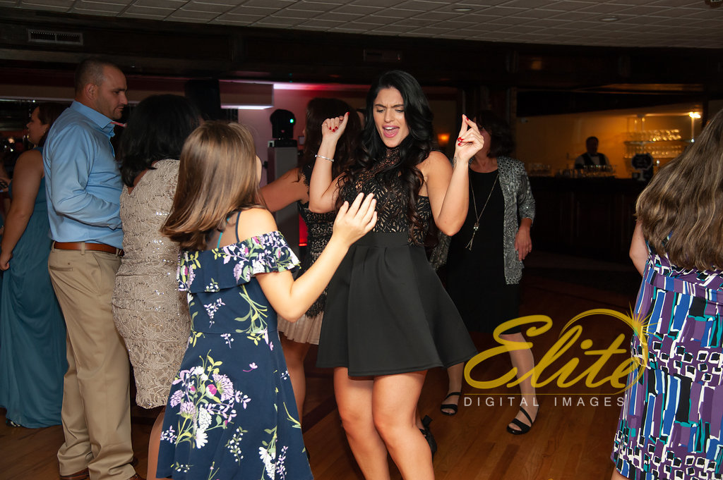 Elite Entertainment_ NJ Wedding_ Elite Digital Images_Buttonwood Manor_Amy and Nicholas (6)