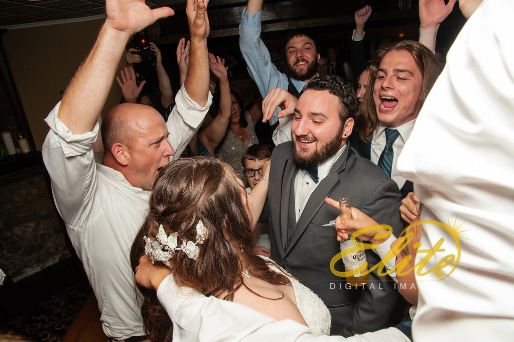 Elite Entertainment_ NJ Wedding_ Elite Digital Images_Buttonwood Manor_Amy and Nicholas (8)