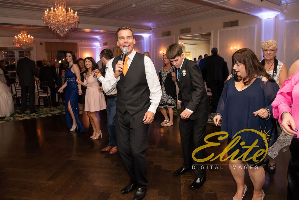 Elite Entertainment_ NJ Wedding_ Elite Digital Images_Molly Pitcher in Red Bank_Carolyn and Chris (13)