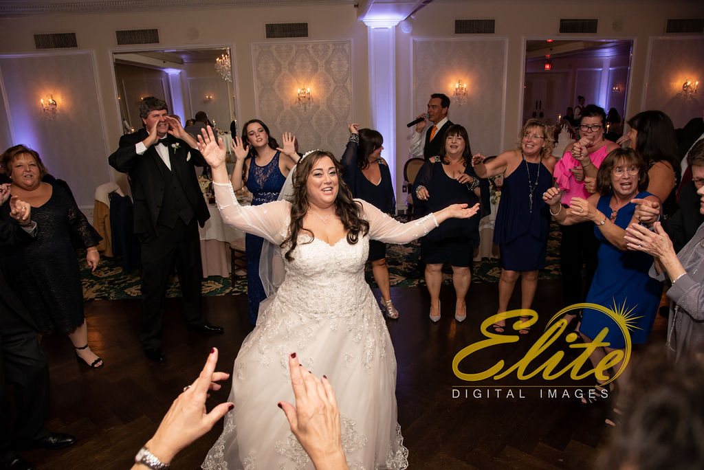 Elite Entertainment_ NJ Wedding_ Elite Digital Images_Molly Pitcher in Red Bank_Carolyn and Chris (20)