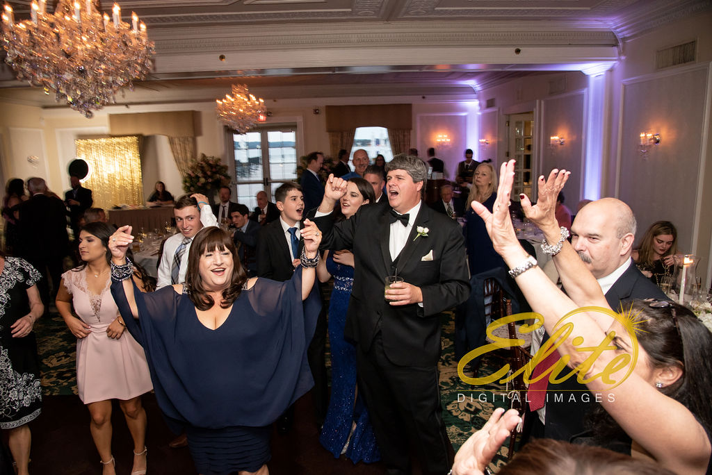 Elite Entertainment_ NJ Wedding_ Elite Digital Images_Molly Pitcher in Red Bank_Carolyn and Chris (7)