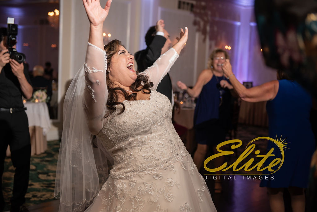 Elite Entertainment_ NJ Wedding_ Elite Digital Images_Molly Pitcher in Red Bank_Carolyn and Chris (8)