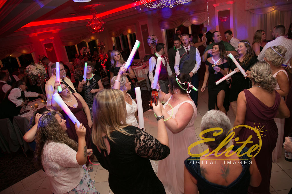 Elite Entertainment_ NJ Wedding_ Elite Digital Images_English Manor_Barbara and Scott (6)