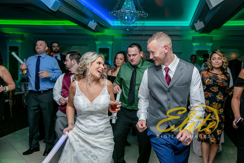Elite Entertainment_ NJ Wedding_ Elite Digital Images_English Manor_Barbara and Scott (9)