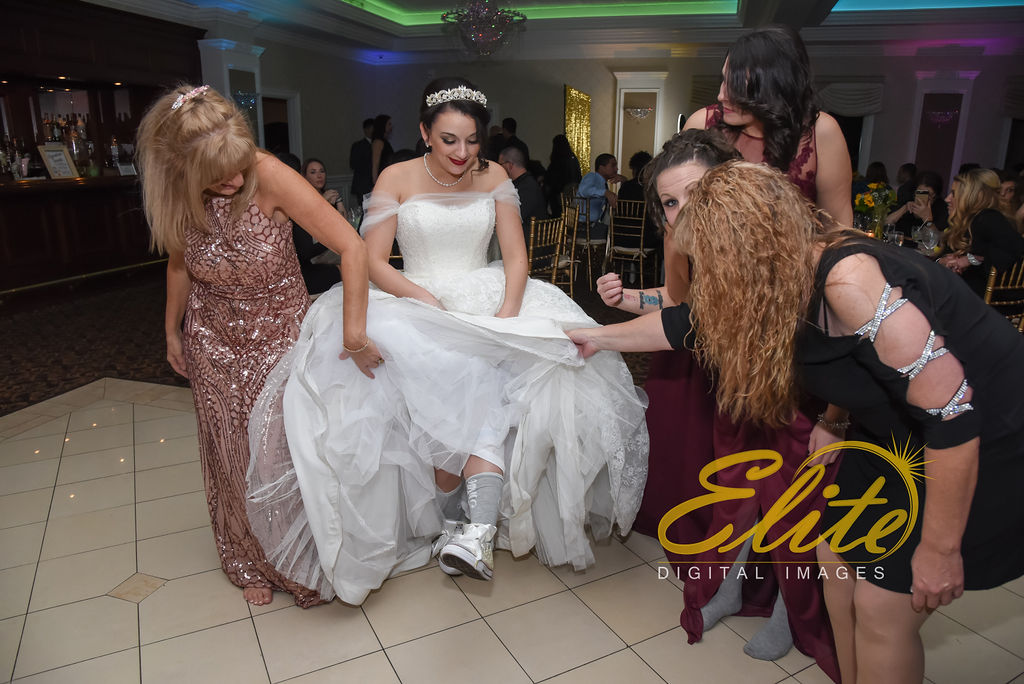 Elite Entertainment_ NJ Wedding_ Elite Digital Images_English Manor_Jessica and Justin (10)