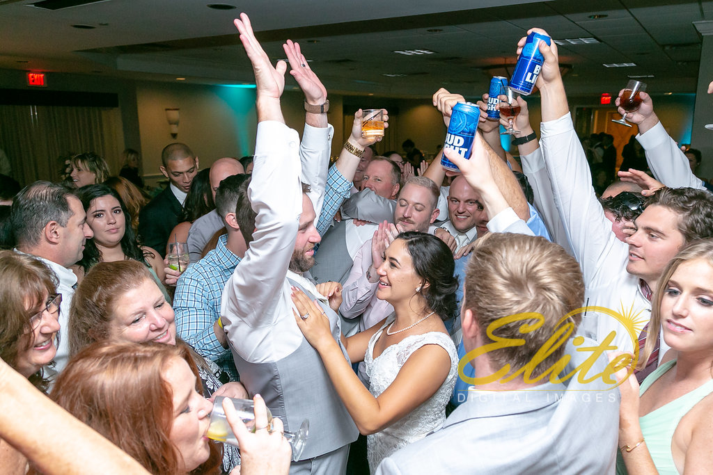Elite Entertainment_ NJ Wedding_ Elite Digital Images_Holiday Inn Manahawkin (2)