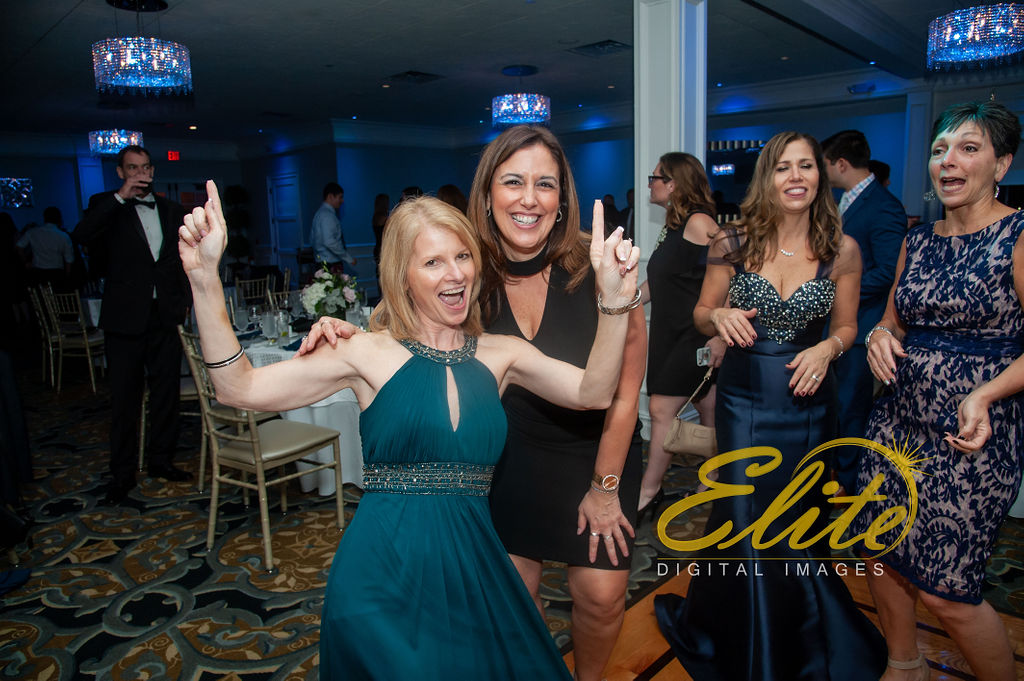 Elite Entertainment_ NJ Wedding_ Elite Digital Images_Crystal Point, Point Pleasant _ Sarah and Gerard (10)