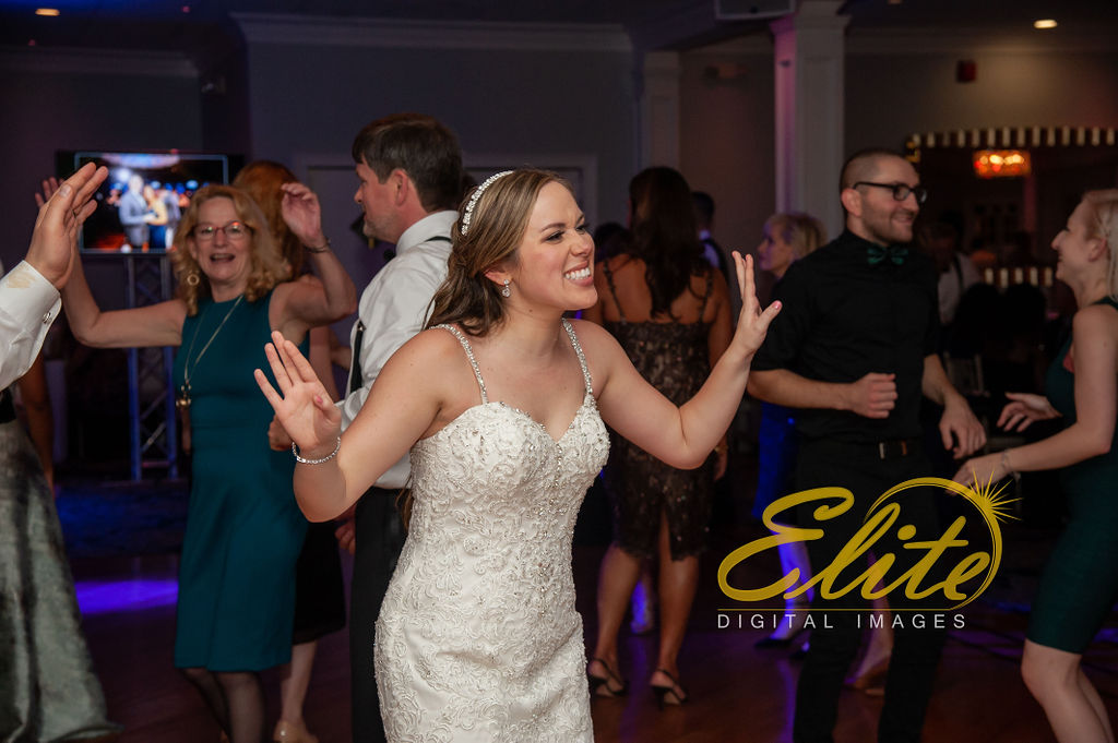 Elite Entertainment_ NJ Wedding_ Elite Digital Images_Crystal Point, Point Pleasant _ Sarah and Gerard (4)