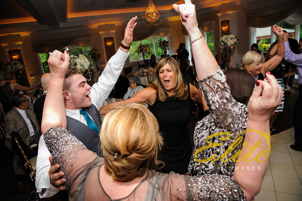 Elite Entertainment_ NJ Wedding_ Elite Digital Images_English Manor_Gabriella and Casey (1)