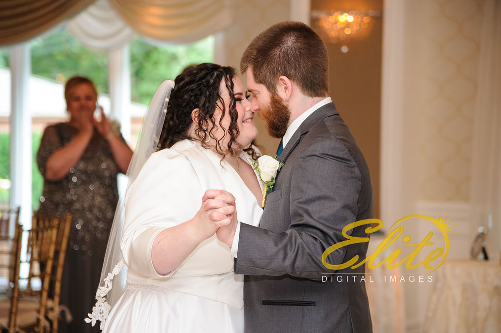 Elite Entertainment_ NJ Wedding_ Elite Digital Images_English Manor_Gabriella and Casey (9)