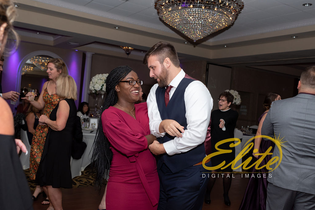 EliteEntertainment_NJWedding_EliteImages_RamadaTomsRiver_VersaillesBallroom_Colleen and Wayne 10.21 (4)
