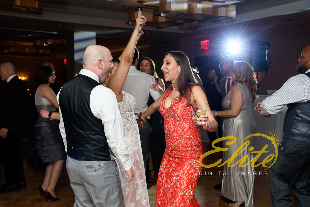 Elite Entertainment_ NJWedding_ EliteDigitalImages__ Westin Newport Hotel Jersey City_Shirley and Clint (4)
