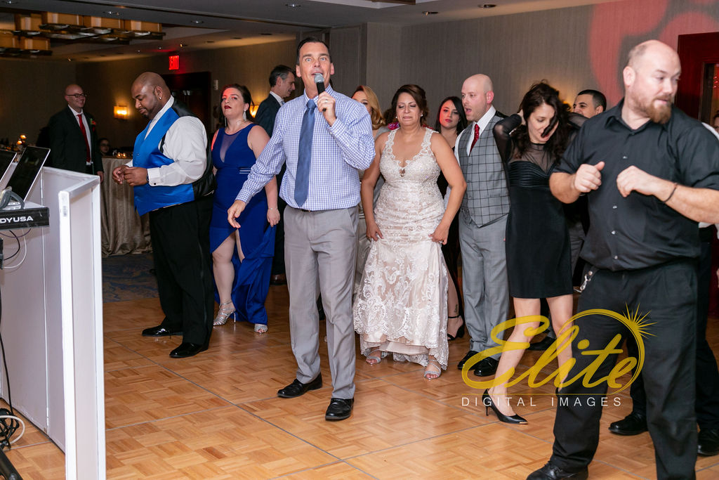 Elite Entertainment_ NJWedding_ EliteDigitalImages__ Westin Newport Hotel Jersey City_Shirley and Clint (7) Mike Walter