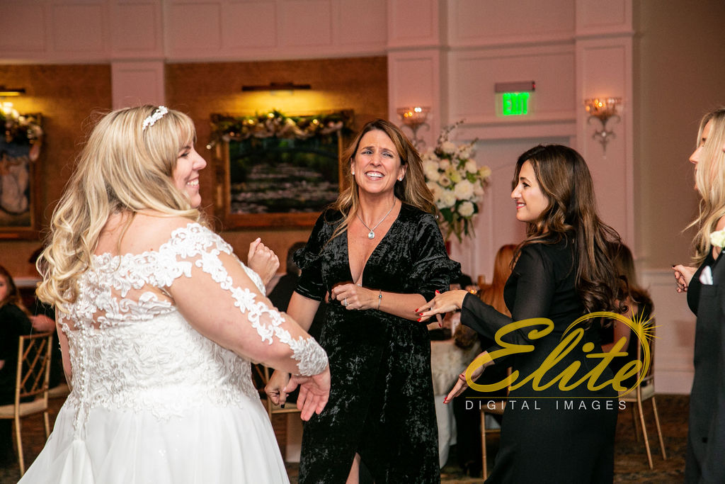 Elite Entertainment_ NJ Wedding_ Elite Digital Images_Clarks Landing_ Melissa and Jose (7)