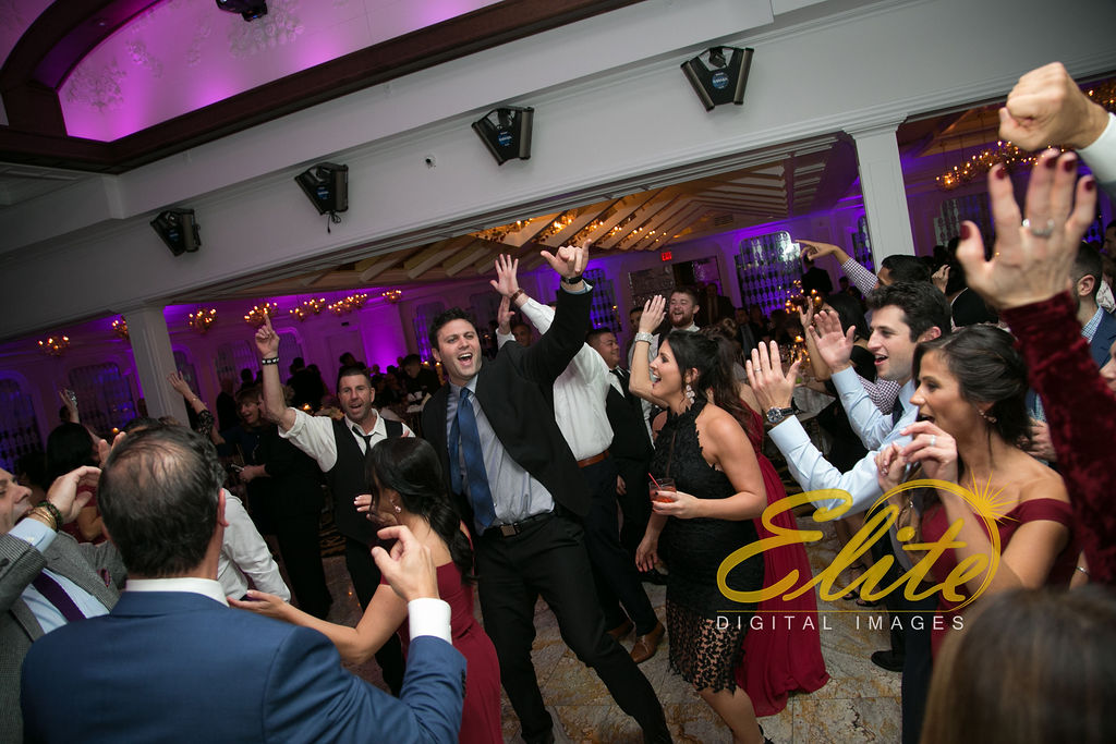 Elite Entertainment_ NJWedding_ EliteDigitalImages__ Westmount Country Club _ Debra and Shawn (11)