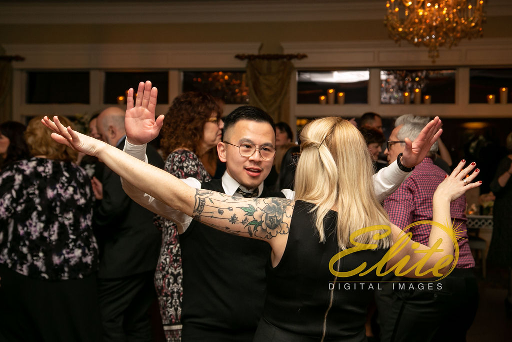 Elite Entertainment_ NJ Wedding_ Elite Digital Images_Clarks Landing_ Colleen and Stephen (13)