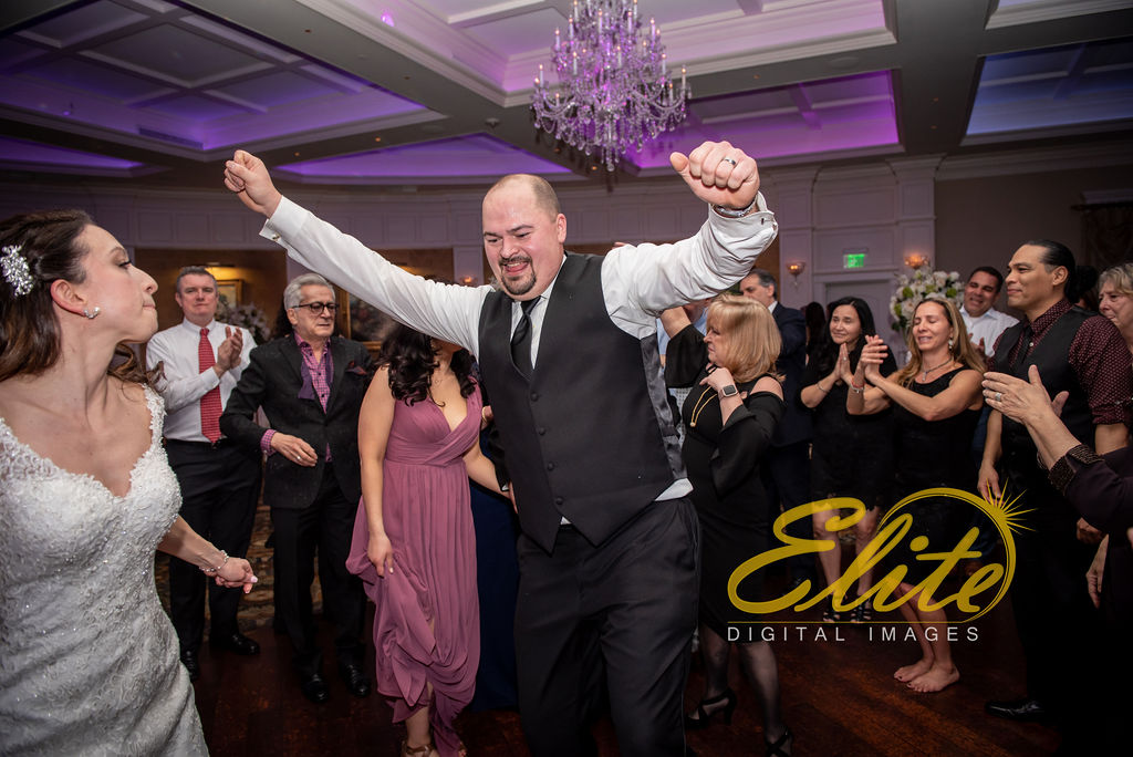 Elite Entertainment_ NJ Wedding_ Elite Digital Images_Clarks Landing_ Colleen and Stephen (21)