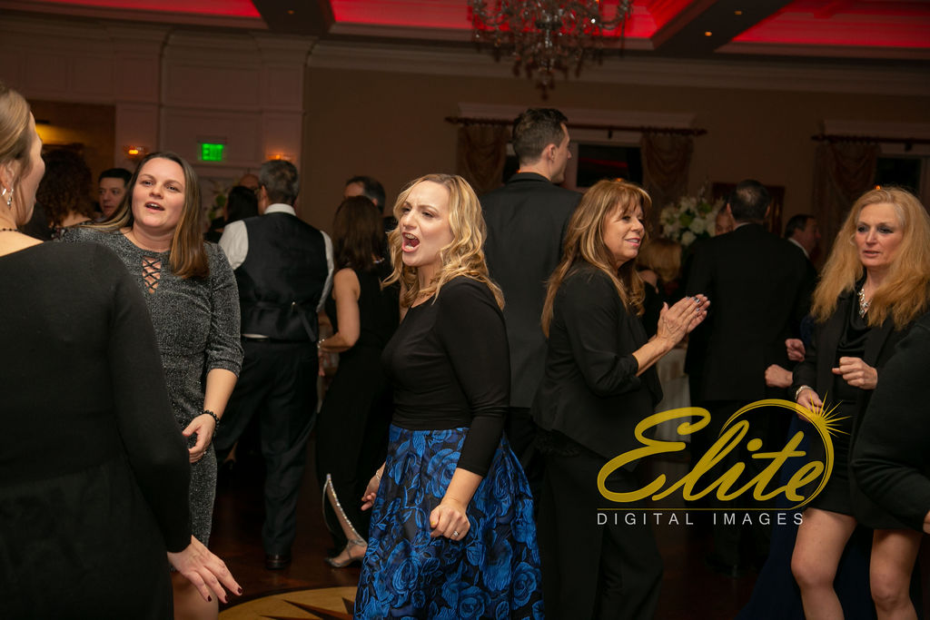 Elite Entertainment_ NJ Wedding_ Elite Digital Images_Clarks Landing_ Colleen and Stephen (7)