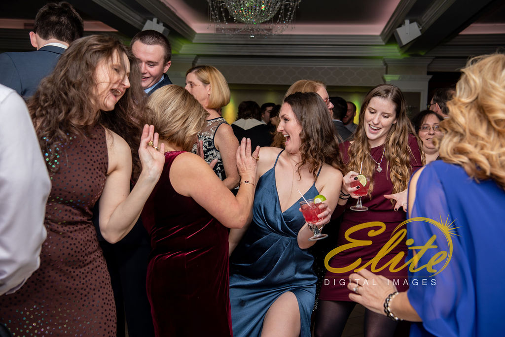 Elite Entertainment_ NJ Wedding_ Elite Digital Images_English Manor_Erin and Joseph (4)